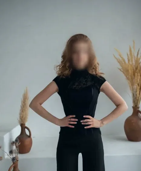 Ariadna, 34 años