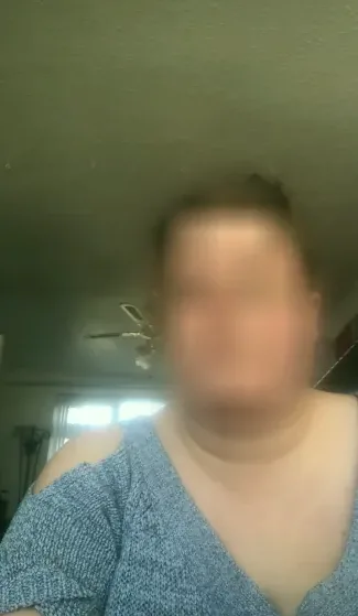Ariadna, 28 años