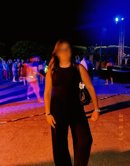 Francisca, 18 años