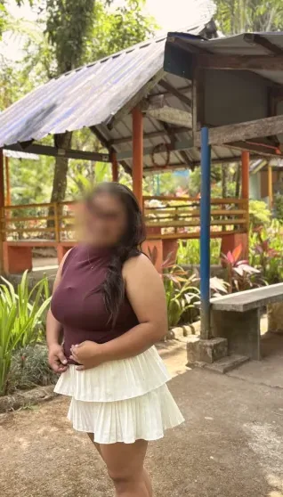 Mónica, 25 años
